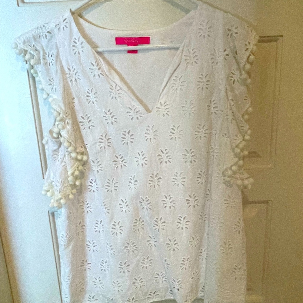 Gently used Lilly Pulitzer top